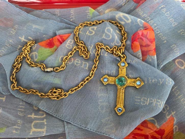 Vintage koperen kruis met steentjes met lange ketting, Sieraden, Tassen en Uiterlijk, Antieke sieraden, Hanger, Koper, Met edelsteen