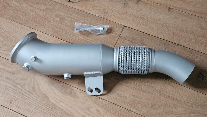 Uitlaat decat downpipe 4.5" keramisch gecoat BMW B58 3.0L ZI, Auto diversen, Tuning en Styling, Ophalen of Verzenden