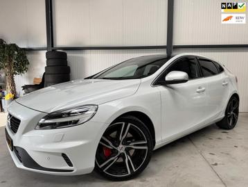 Volvo V40 2.0 T4 R-Design Pano Camera Harman Trekhaak Leder beschikbaar voor biedingen