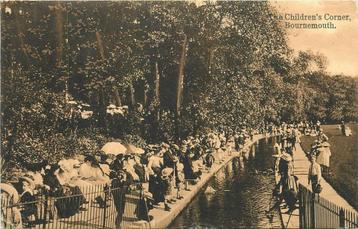 (379-084-005) Bournemouth Childrens Corner beschikbaar voor biedingen