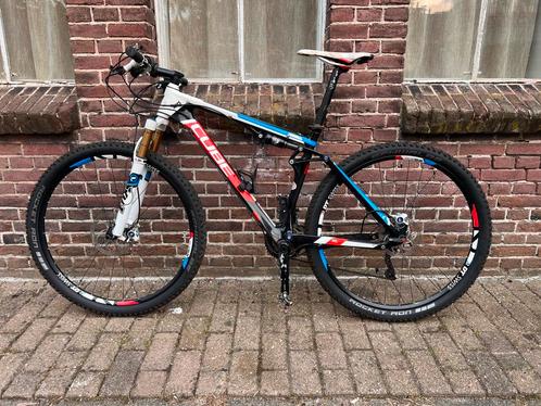 Cube ams pilot team 100mm maat 19 (L), Fietsen en Brommers, Fietsen | Mountainbikes en ATB, Ophalen of Verzenden
