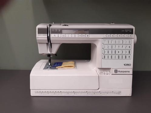 Husqvarna 1050 naaimachine, Hobby en Vrije tijd, Naaimachines en Toebehoren, Gebruikt, Naaimachine, Husqvarna, Ophalen of Verzenden