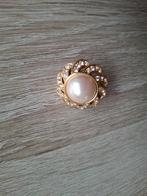 Goudkleurige Coronet Broche met Parel & Stras, Met strass, Overige materialen, Minder dan 4 cm, Ophalen of Verzenden
