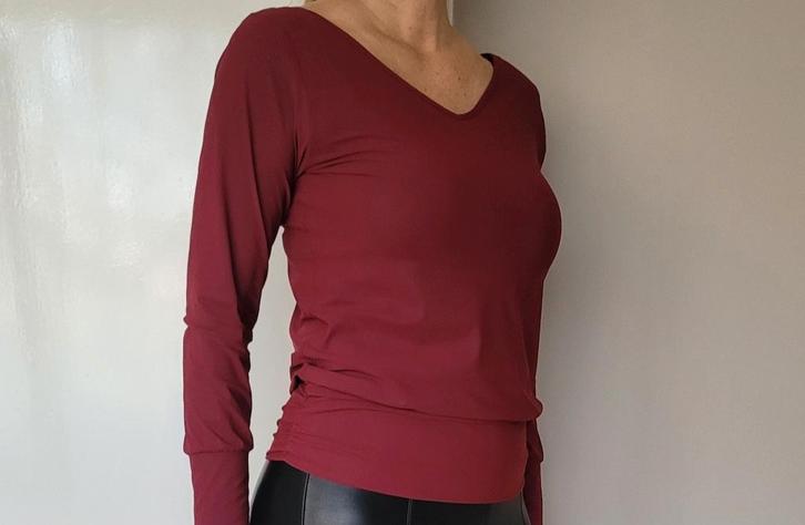 Studio Anneloes top, 2-zijdig te dragenTravelstof
Wijnrood, Kleding | Dames, Blouses en Tunieken, Zo goed als nieuw, Maat 34 (XS) of kleiner