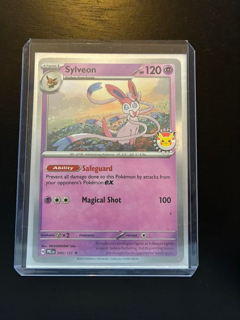 Sylveon, Ophalen of Verzenden, Zo goed als nieuw, Losse kaart