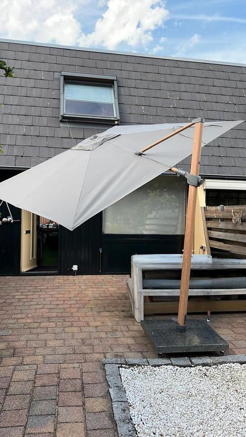 4SO Hacienda parasol taupe, Tuin en Terras, Parasols, Kantelbaar, Ophalen