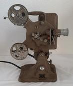 Keystone 16mm film projector Model A-82. Bakeliet schakelaar, Verzamelen, Fotografica en Filmapparatuur, Ophalen of Verzenden