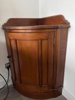 Antiek hoekkastje, Antiek en Kunst, Antiek | Meubels | Kasten, Ophalen of Verzenden