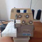 bernette locknaaimachine, Hobby en Vrije tijd, Naaimachines en Toebehoren, Ophalen of Verzenden, Gebruikt, Lockmachine, Bernina
