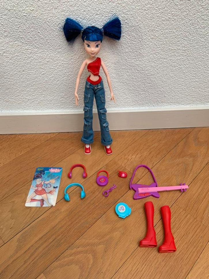 Winx Club Musa Pixie Magic Fairy, Verzamelen, Poppen, Zo goed als nieuw, Fashion Doll, Ophalen of Verzenden