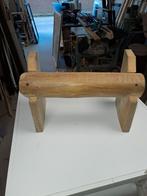Voetsteunen voor bij kapperspiegels 5 stuks, €30,- per stuk, Ophalen, Gebruikt, Hout