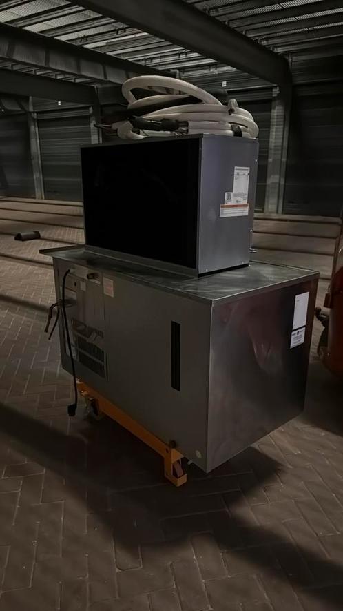 Hoshizaki ijsmachine KM1300. Kraakhelder ijs. 1300kg per dag, Witgoed en Apparatuur, IJsmachines, Gebruikt, Zelfvriezend, Ophalen of Verzenden