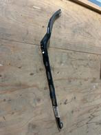 Toyota corolla e10 liftback achterbumper steun 52075-12060, Ophalen of Verzenden, Nieuw, Toyota