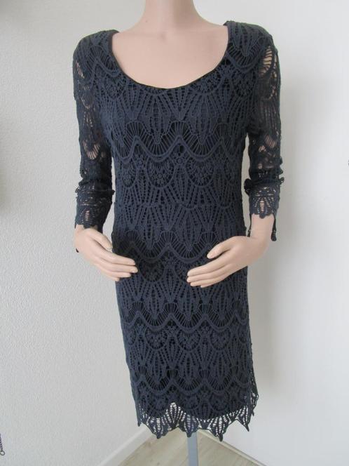 Isay jurk maat M, Kleding | Dames, Jurken, Gedragen, Maat 38/40 (M), Blauw, Boven de knie, Verzenden