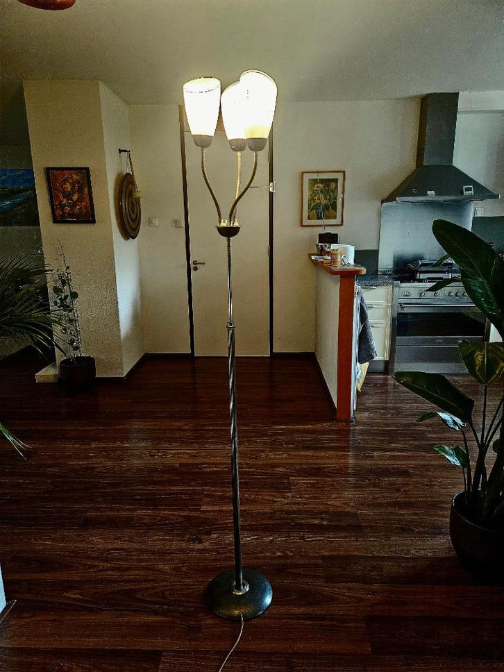 originele vintage (vijftiger jaren)  vloerlamp, Huis en Inrichting, Lampen | Vloerlampen, Gebruikt, 150 tot 200 cm, Glas, Metaal
