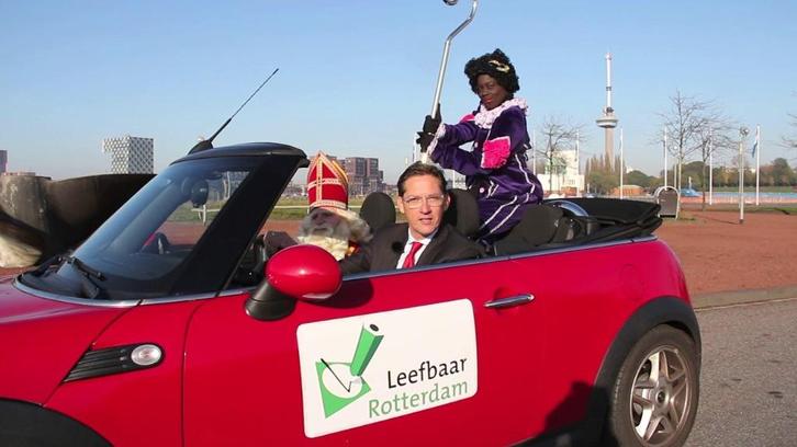 Sinterklaas en  twee Roetveegpieten  huisbezoek   enzovoorts, Diversen, Sinterklaas, Nieuw, Ophalen of Verzenden