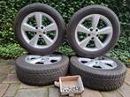 Winterbanden Vredestein 17inch ,velgen Nissan qasqai, Auto-onderdelen, Banden en Velgen, Ophalen, Banden en Velgen, 17 inch, Winterbanden