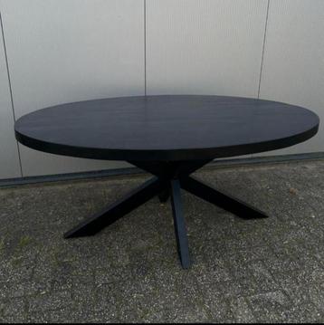 Eettafel mangohout zwart ovaal 160cm met matrixpoot beschikbaar voor biedingen