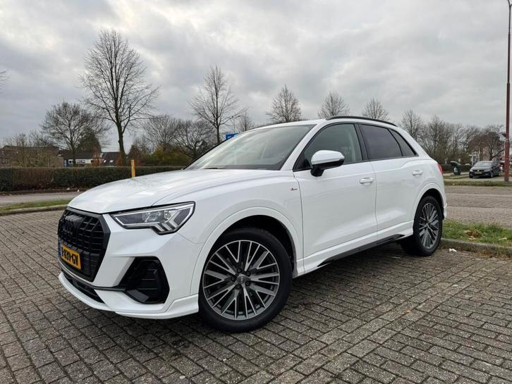 Audi Q3 35 TFSI S Line Pano Virtual Sfeer E-stoel 19'', Auto's, Audi, Particulier, Q3, ABS, Adaptieve lichten, Adaptive Cruise Control