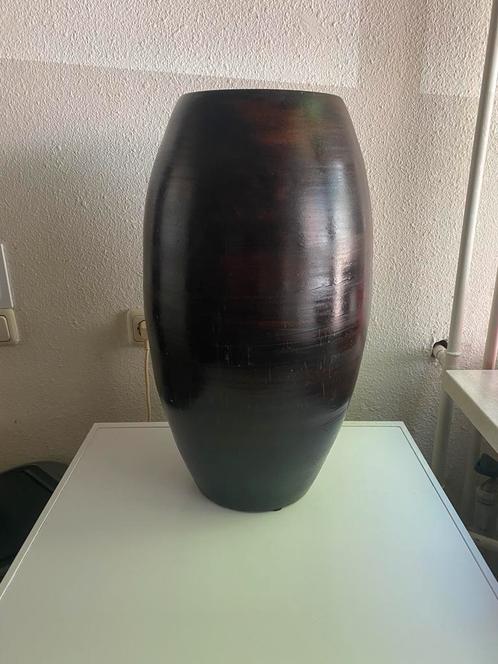 Grote Vaas Bruin (66,5cm), Huis en Inrichting, Woonaccessoires | Vazen, Zo goed als nieuw, Overige kleuren, Minder dan 50 cm, Ophalen of Verzenden