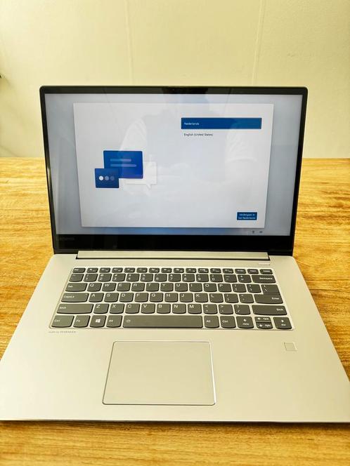 Lenovo 530-15ikb Refurbished incl. Oplader en hoes, Computers en Software, Windows Laptops, Refurbished, 15 inch, SSD, 2 tot 3 Ghz