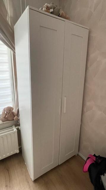 Brimnes kledingkast met deuren beschikbaar voor biedingen