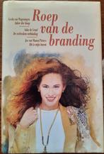 Boek: Roep van de branding (ISBN 90-5977-067-6), Boeken, Historische romans, Gelezen, Ophalen of Verzenden