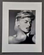 Steven Meisel - Linda Evangelista - Vogue Italie - 1991, Verzenden