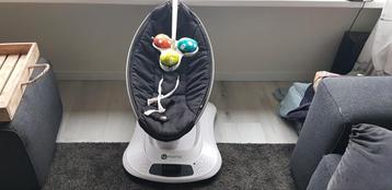 4moms schommelstoel + verkleiner beschikbaar voor biedingen