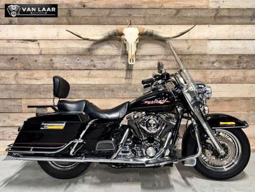 HARLEY-DAVIDSON ROAD KING FLHR NIEUWSTAAT! beschikbaar voor biedingen