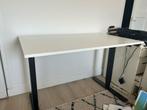 Mooi ikea bureau en bureaustoel trotten, Huis en Inrichting, Ophalen, Zo goed als nieuw