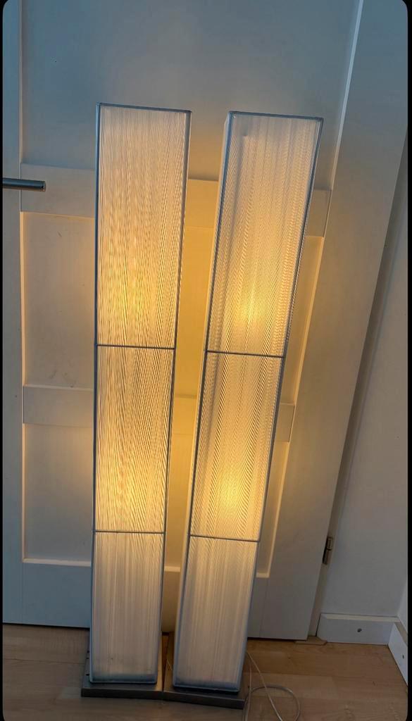 2x Witte Vloerlamp Elisabeth, Huis en Inrichting, Lampen | Vloerlampen, Gebruikt, 150 tot 200 cm, Metaal, Ophalen