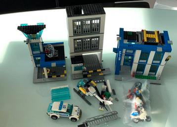 LEGO City Politiebureau.60047. Met bouwboekje. beschikbaar voor biedingen