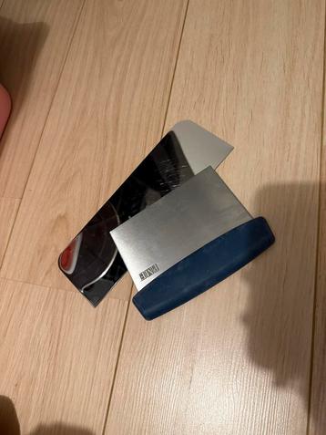 2 Taart Schrapers - PME beschikbaar voor biedingen