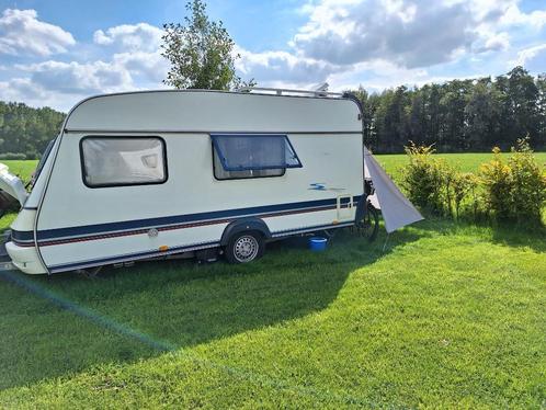 Caravan Wilk Stern inclusief nieuwe voortent en mover, Caravans en Kamperen, Caravans, Particulier, tot en met 4, 750 - 1000 kg