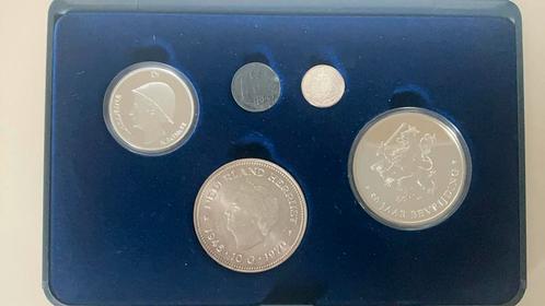 Bevrijdingsset zilver 50 jaar bevrijding, Postzegels en Munten, Munten | Nederland, 10 cent, Koningin Wilhelmina, Zilver, Ophalen of Verzenden