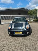 Mini Clubman 1.6 16V Cooper 2008 Zwart, Auto's, Voorwielaandrijving, 4 cilinders, 4 stoelen, Zwart