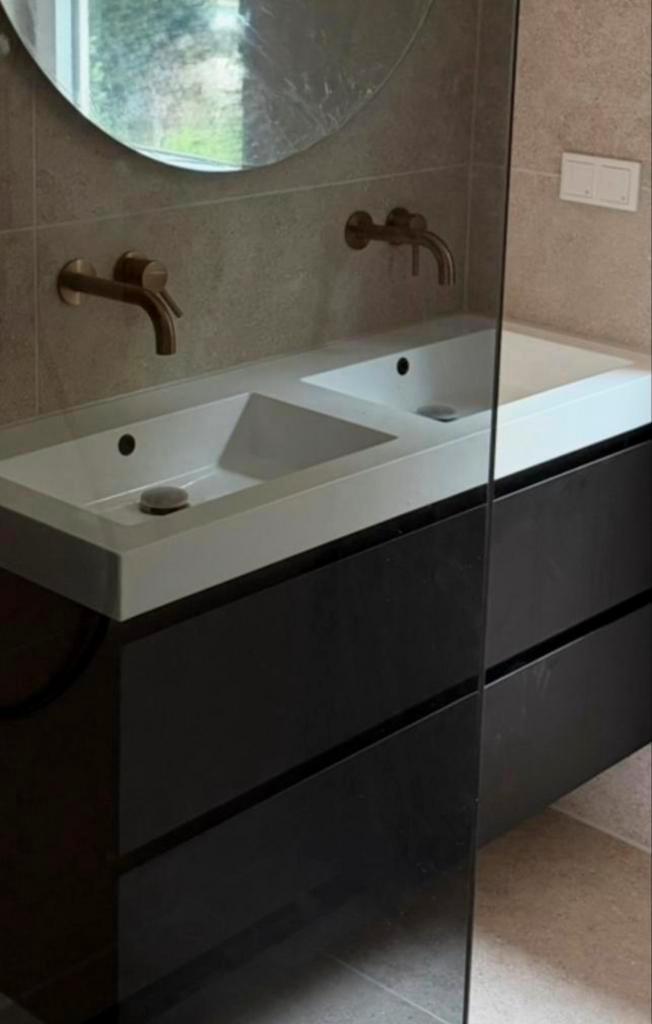 Dubbele Wastafel 120x48cm, Huis en Inrichting, Badkamer | Badkamermeubels, Zo goed als nieuw, Wasbak of Wastafel, Minder dan 100 cm