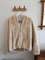 Fluffy jas van Blugirl Blumarine, maat 38, Ophalen of Verzenden, Gedragen, Maat 38/40 (M), Beige