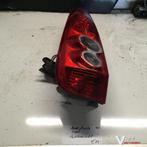 Ford Fiesta 2006 5drs    Achterlicht  Linksachter