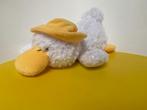 3255 primark eend wit met geel hoedje, Ophalen of Verzenden, Eend