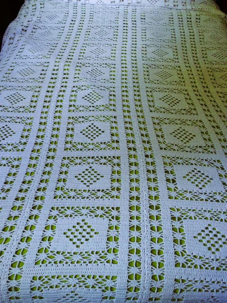 Handgehaakte grote witte katoenen Sprei +/- 210 x 215 cm, Huis en Inrichting, Woonaccessoires | Plaids en Woondekens, Gebruikt