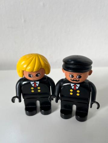 Lego Duplo / Poppetjes / Set van 2 beschikbaar voor biedingen