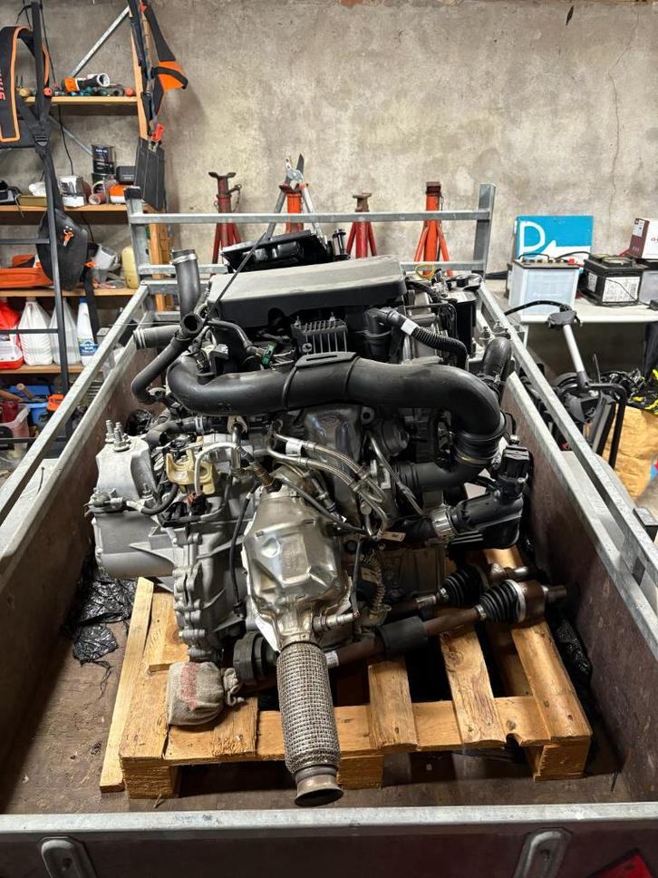 Nieuwe 1.0L Ecoboost Ford Fiësta motor + versnellingsbak!, Auto-onderdelen, Motor en Toebehoren, Ford, Nieuw, Ophalen