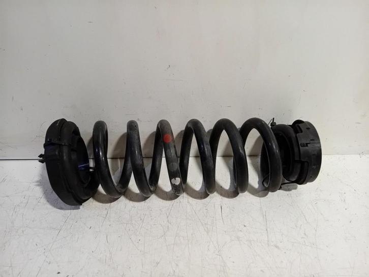 Schroefveer links achter Mercedes-Benz C-Klasse, Auto-onderdelen, Ophanging en Onderstel, Mercedes-Benz, Gebruikt, Herkomst onderdeel bekend