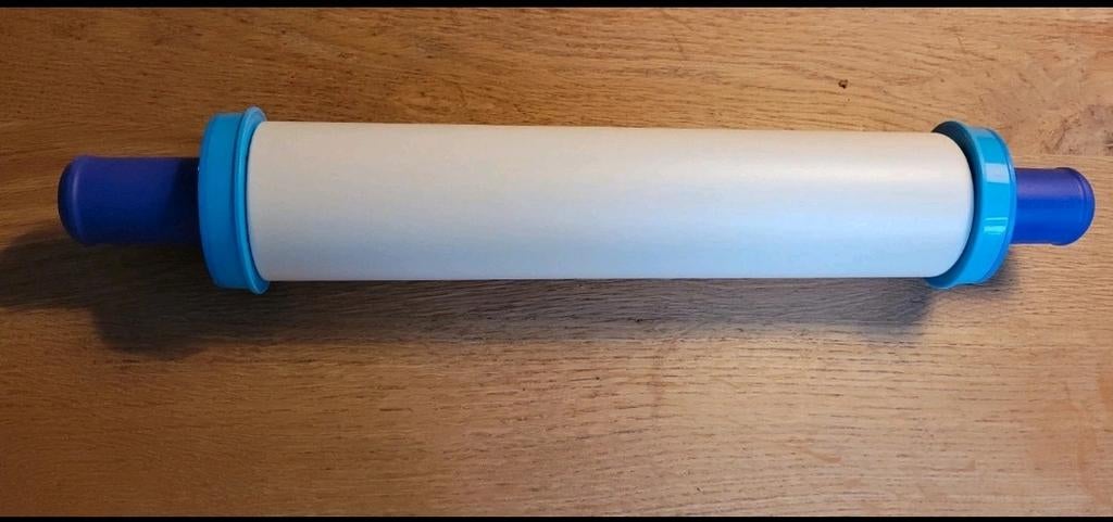 Tupperware deegroller blauw, Huis en Inrichting, Keuken | Tupperware, Ophalen of Verzenden, Zo goed als nieuw