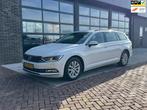 Volkswagen Passat Variant 1.5 TSI Comfortline | DSG | CarPla, 4 cilinders, 150 pk, Wit, 1600 kg
