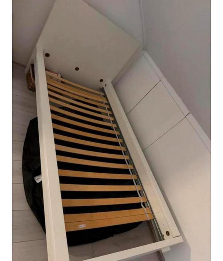 Bed ikea, Huis en Inrichting, Slaapkamer | Bedden, Zo goed als nieuw, Eenpersoons, 90 cm, Hout, Wit, Ophalen