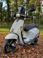 Vespa Bromscooter Sprint 4T - Porsche Kreide Full Option, Ophalen, Zo goed als nieuw, Piaggio