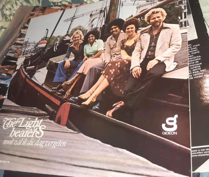 The Light Bearers - Nooit Zal Ik Die Dag Vergeten gospel LP, Cd's en Dvd's, Vinyl | Pop, Gebruikt, 1980 tot 2000, 12 inch, Ophalen of Verzenden